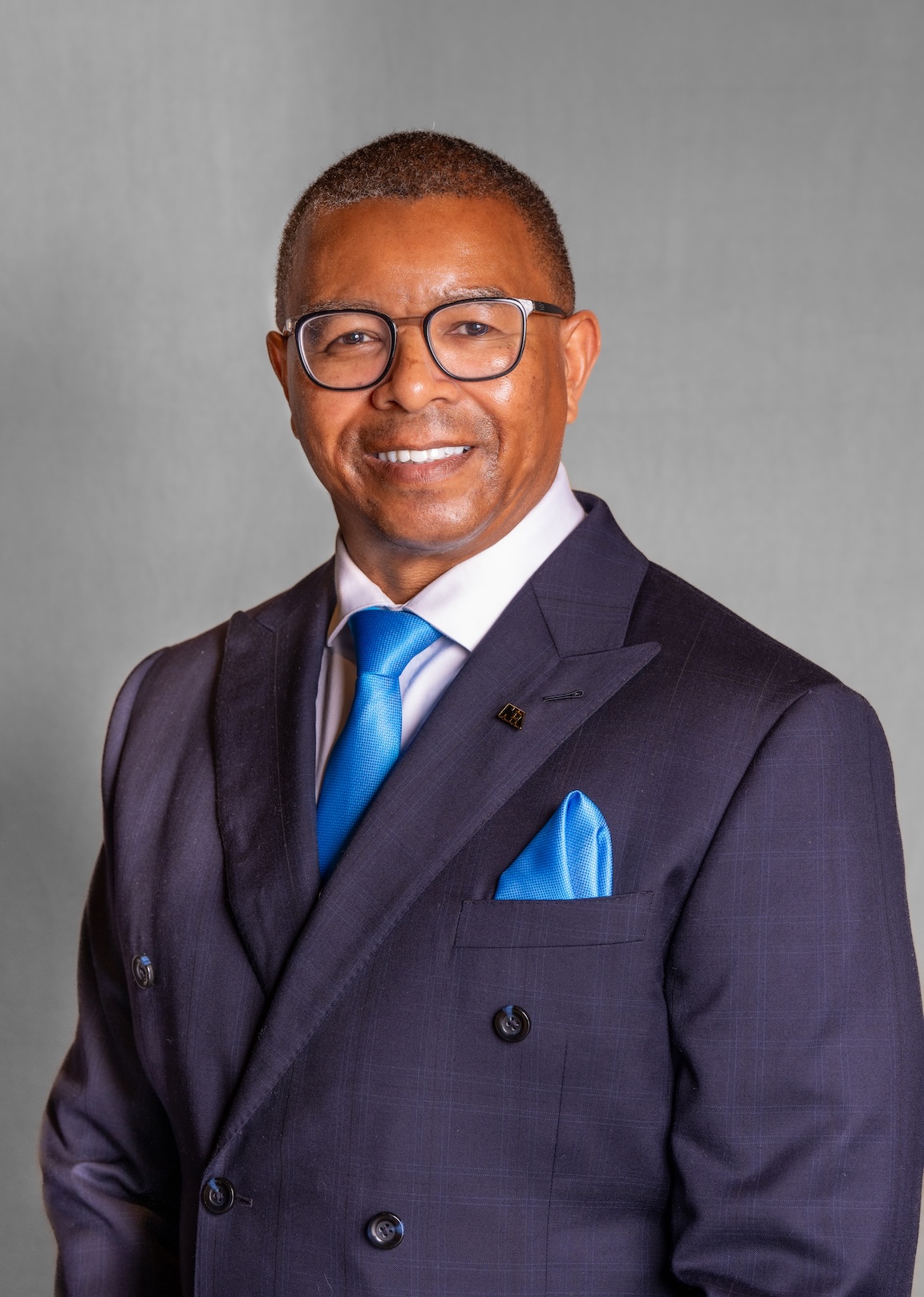 Dr. Wallace J. Bellamy, DMD