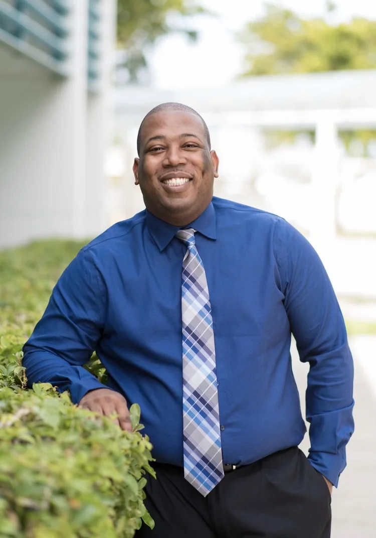 Dr. Josh Golden